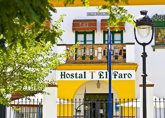 El FaroHostal